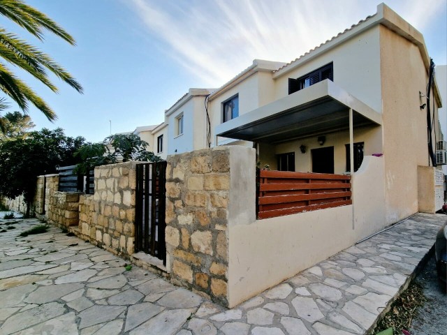 2 bedrooms House Townhouse in Tombs of the Kings, Kato Paphos, Paphos