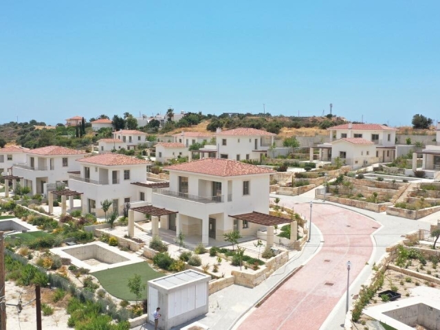 3 bedrooms House Detached House in Maroni, Larnaca
